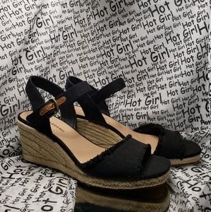 Black heavy distressed canvas 9M wedge woman sandal